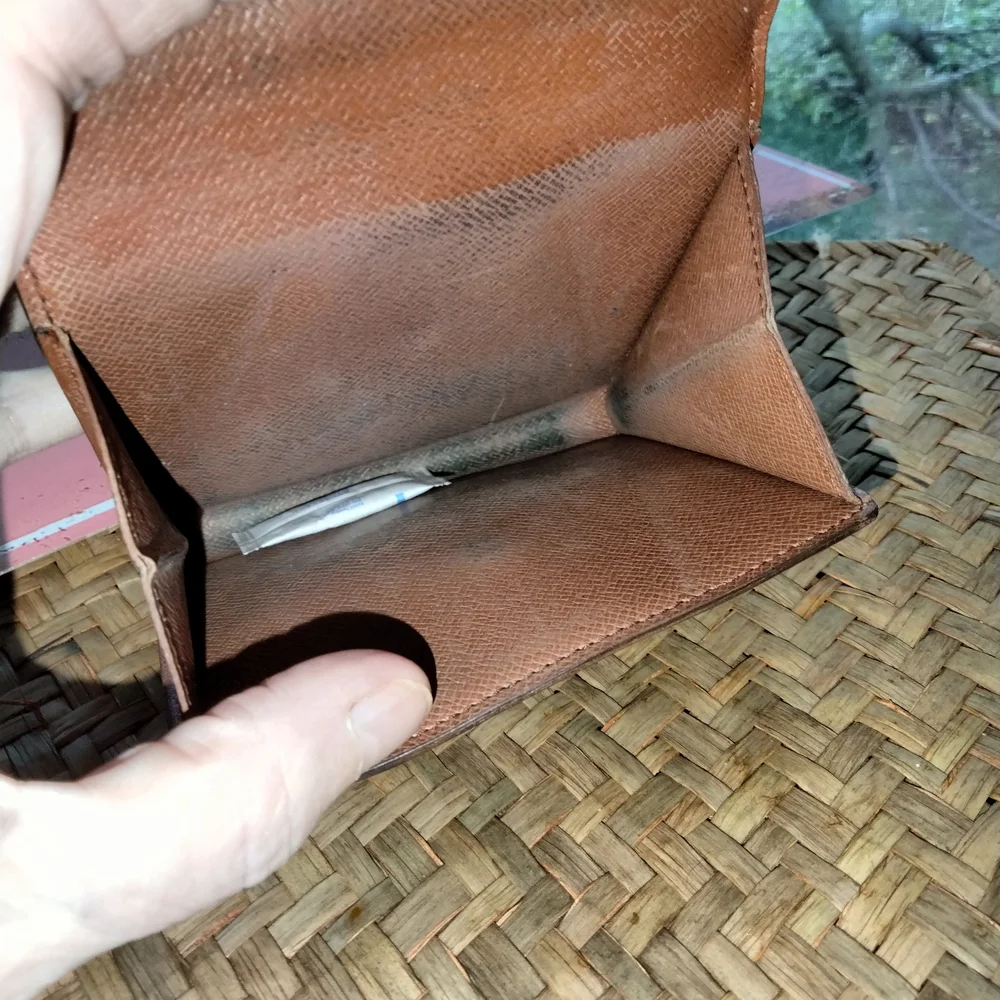 Louis Vuitton Monogram Brown Wallet - Picture 4 of 11